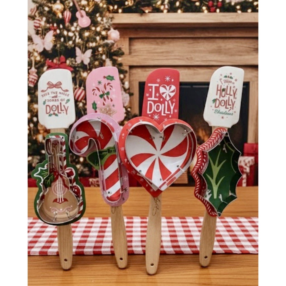 NEW Dolly Parton Dg Christmas Silicone Spatula Cookie Cutter SET DOLLAR GENERAL